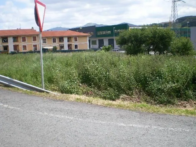 TERRENO URBANO EN PARBAYON — 2