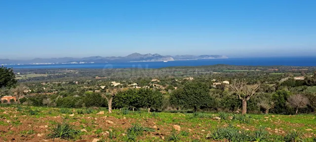 Ubicación sensacional dentro de una zona natural prácticamen