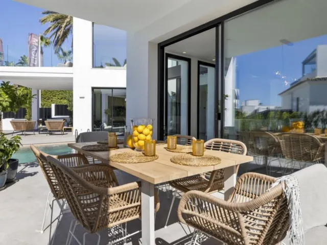 Chalet 5 habitaciones 670m² en venta - Marbella — 17