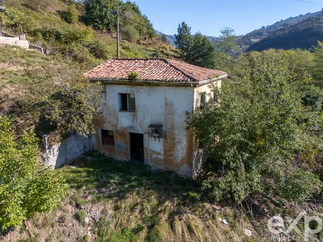 Casa con finca de 4.749 m2, cochera y granero en san martín del rey aurelio — 48