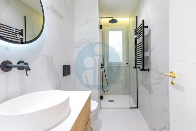 Avc inmobiliario vende piso — 39
