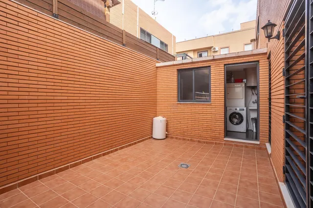 HUERCAL ALMERIA - EL CERCADO: 5 DORMITORIOS + PATIO + GARAJE ABIERTO + 3 BAÑOS + PORCHE/JARDIN — 30
