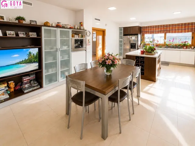 EXTRAORDINARIO CHALET EN GOLF, PLAYA SAN JUAN — 19