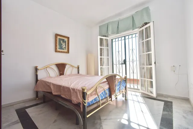 Chalet 5 habitaciones 337m² en venta - Riviera del sol — 41