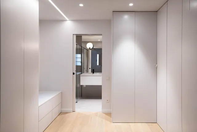 Piso en venta en carrer d'Avinyó — 14