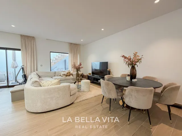 Villa moderna con sótano y piscina privada en venta en Finestrat - Benidorm — 45
