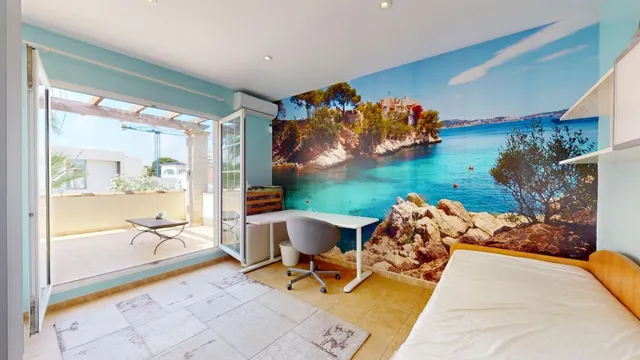 VILLA DE 5 DORMITORIOS Y 3 BAÑOS EN LA ZENIA — 23