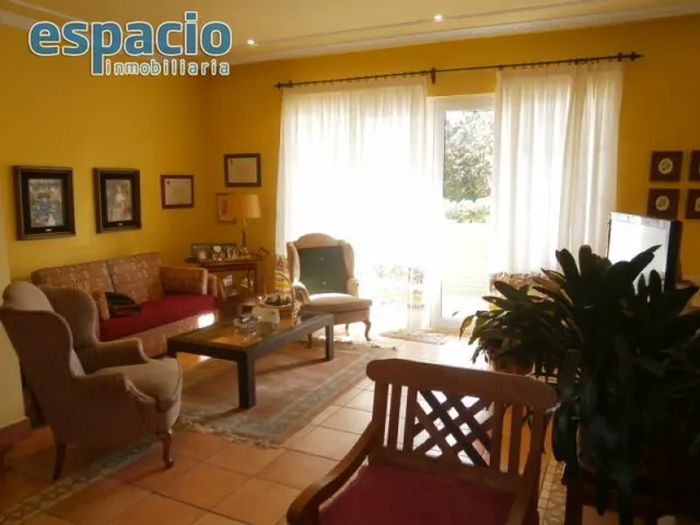 VENTA CHALET EN CARRACEDELO — 13