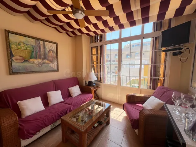 Ático dúplex con gran terraza, garaje amplio y a pie de play - foto 4