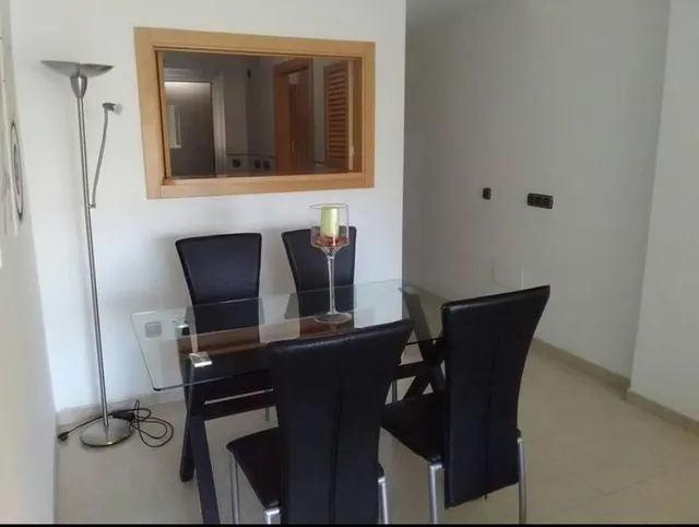 Piso de tres dormitorios en Av. Sudamérica — 9