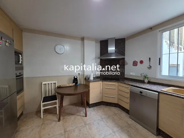 Casa a la venta en Ontinyent - foto 2