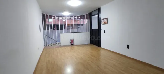 Local comercial en venta - foto 3