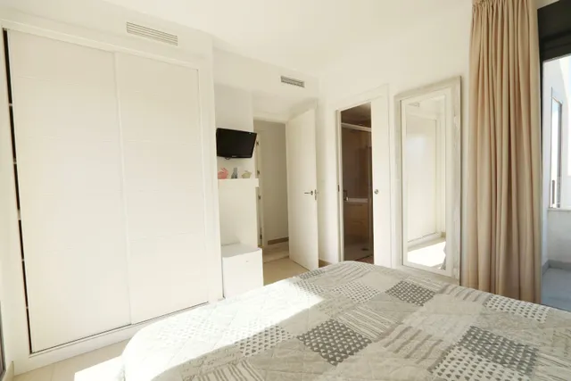 Villa 3 habitaciones 233m² en venta - La alberca — 44