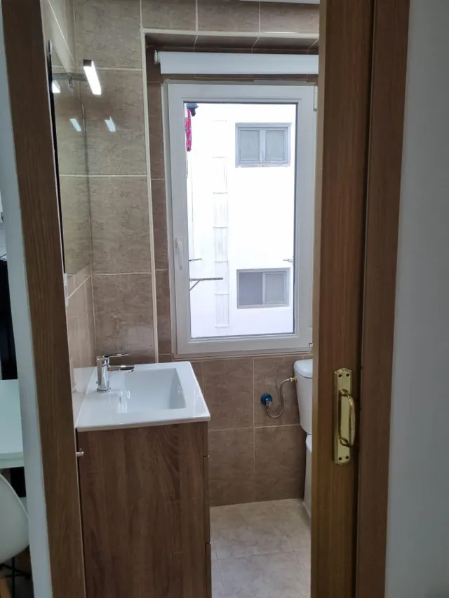Bonita vivienda luminosa y en buen estado. — 20