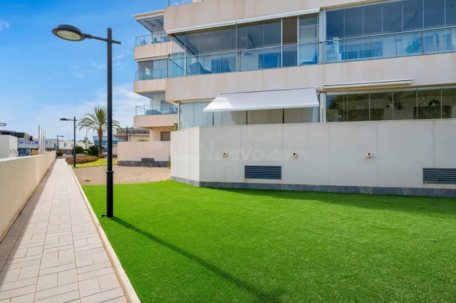 Apartamento de 2 dormitorios y 2 baños en los dolses ( orihuela costa ) — 5