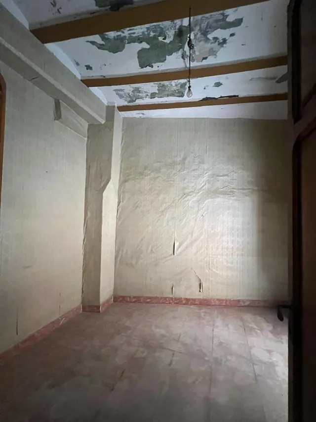 CASA EN EL CENTRO DE LLIRIA — 11