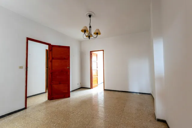 Edificio con balcones y terrazas en venta en Schamann — 21