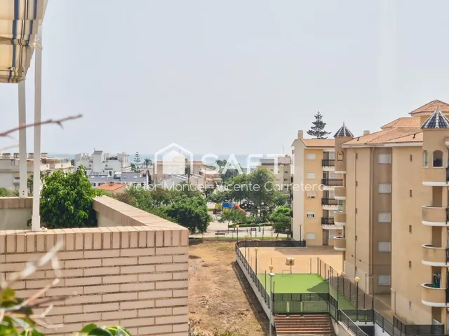 Espectacular ático de 3 dormitorios con 2 terrazas — 29