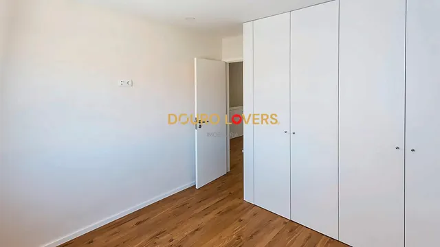 Pareado 3 habitaciones 199m² en alquiler - Gulpilhares e Valadares — 11