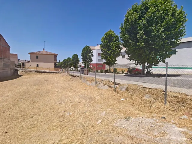 TERRENOS URBANOS EN LACHAR — 6