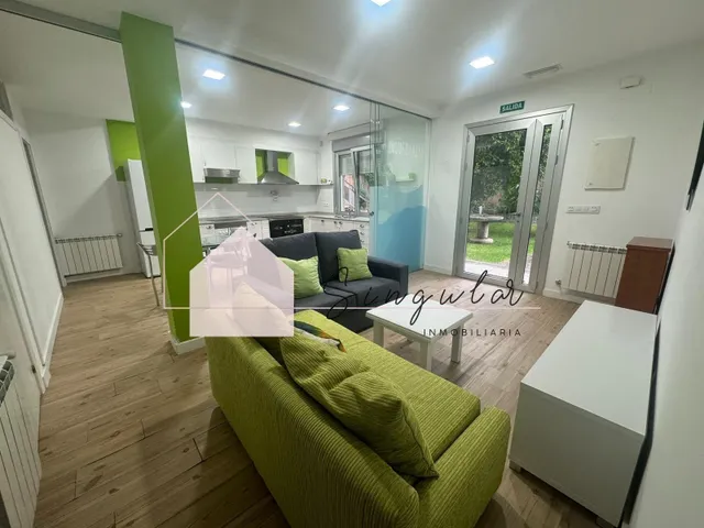 ALQUILER PLANTA BAJA CASA CON JARDÍN — 9