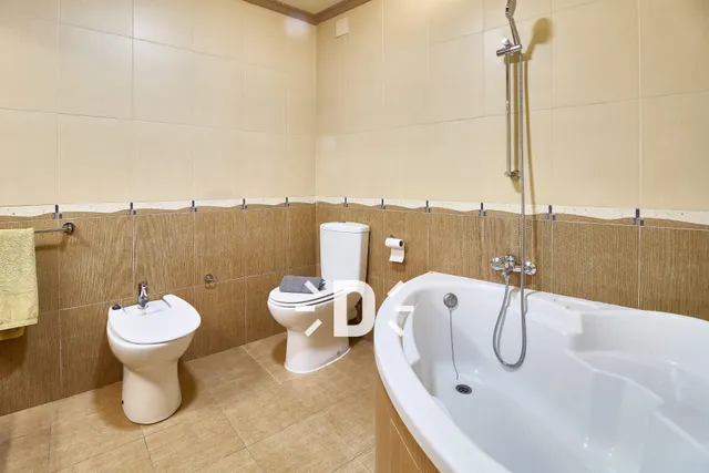 SE ALQUILA VIVIENDA EN ALFAFAR — 22