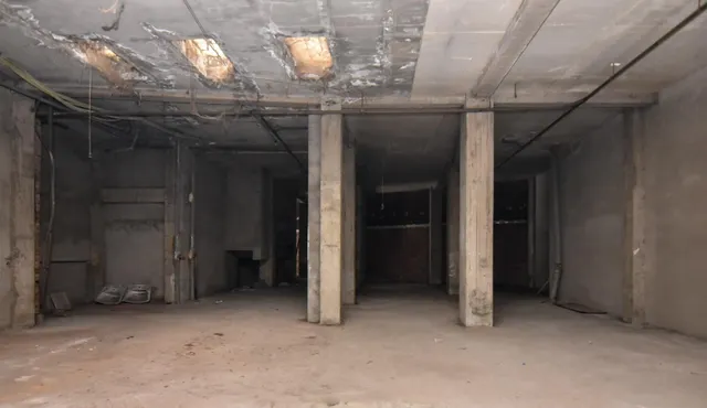 Bajo, semisótano y sótano: cerca de 800 m2. en calle Nicaragua, al lado de Juan Flórez — 10