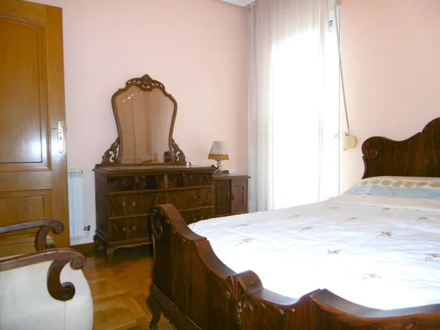 Vivienda excepcional con vistas, garaje y ubicación privilegiada junto a campo grande — 35