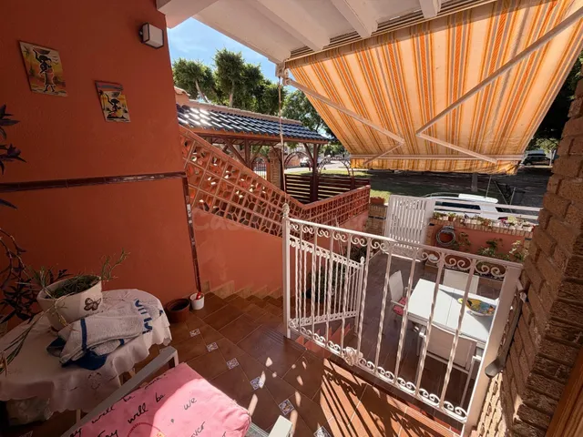 CHALET ADOSADO EN TORRE DE HORADADA — 5