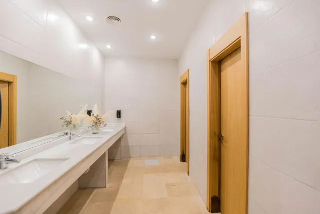 IDEAL INVERSION -APARTAMENTO DE GESTION HOTELERA — 28