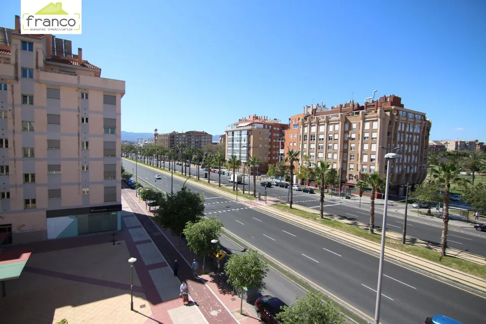 PLAZA DE GARAJE EN VENTA EN JUAN CARLOS I