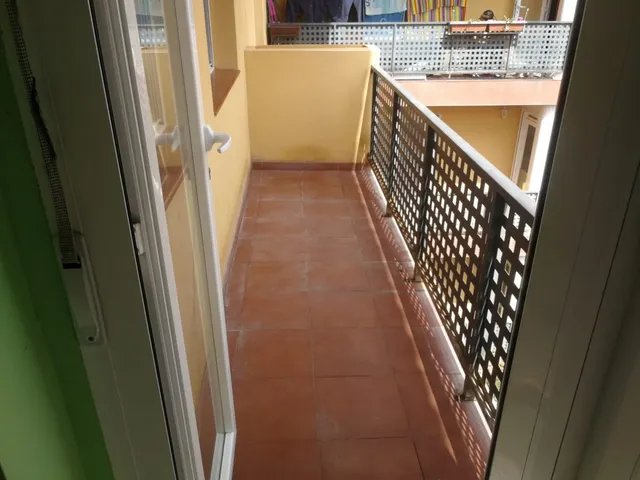 San Isidro. Piso 3 habitaciones, 2 baños, balcon, cocina independiente, garaje — 4