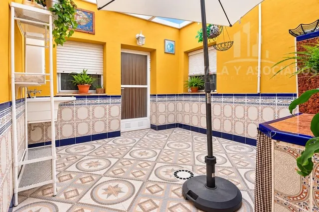 DÚPLEX CON JARDÍN Y GARAJE EN VENTA, EN EL BOHIO — 11