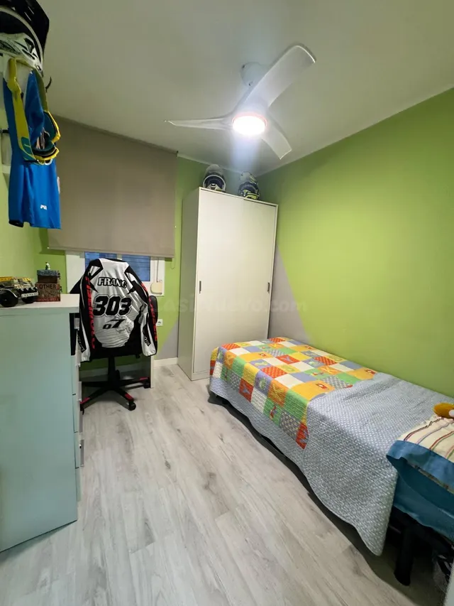 PISO EN VENTA EN CORNELLÀ – BUENA ZONA - foto 4