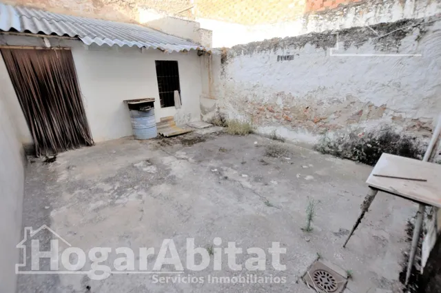 Casa amplia y luminosa con tres terrazas y gran garaje, en el centro — 14