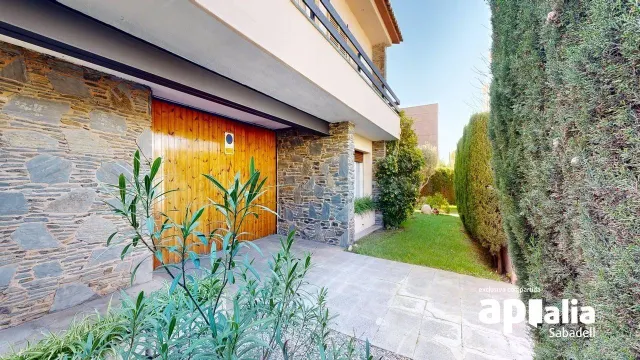 CASA DE 252 M2, EN PARCELA DE 423 M2 - foto 3