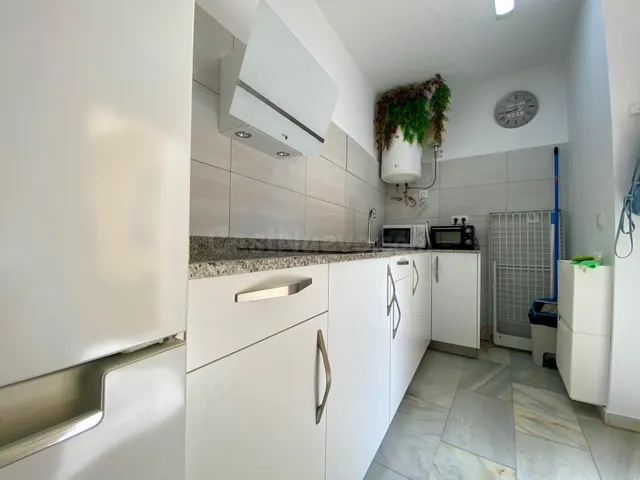 Apartamento reformado de 1 dormitorio en zona Las Palmeras — 2