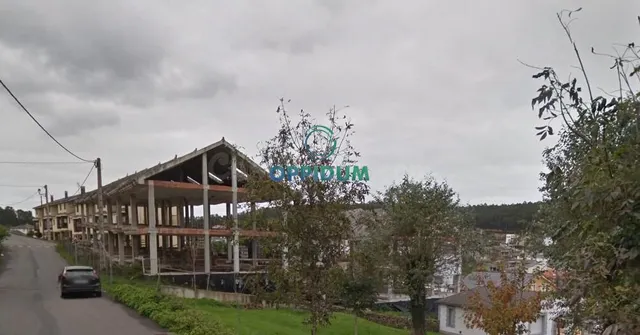 OBRA PARADA 10 ADOSADOS EN CERVO, LUGO - foto 4