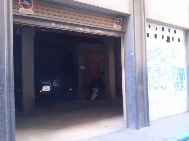 LOCAL CON MUCHAS POSIBILIDADES — 4