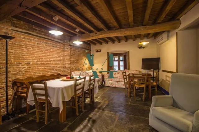 Espectacular Casa Rural en Malpartida de Plasencia por €1,350,000 — 12