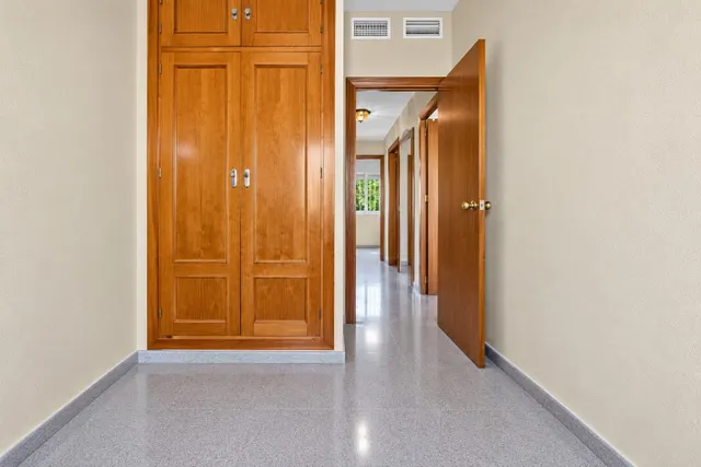 Casa adosada en venta en los bermejales — 43