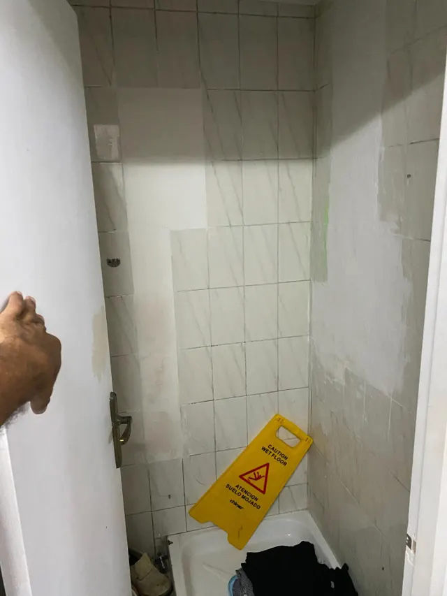 LOCAL COMERCIAL ALFAS DEL PI 320000E — 43