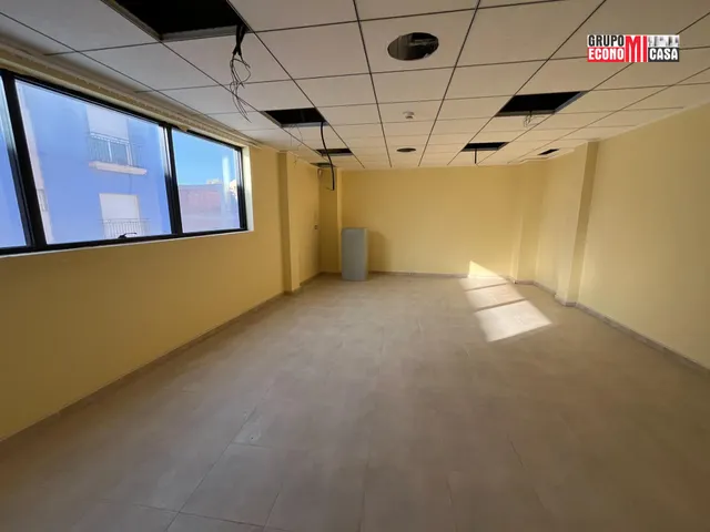 EDIFICIO DE OFICINAS EN VENTA O ALQUILER,  EN MONFORTE DEL CID — 36
