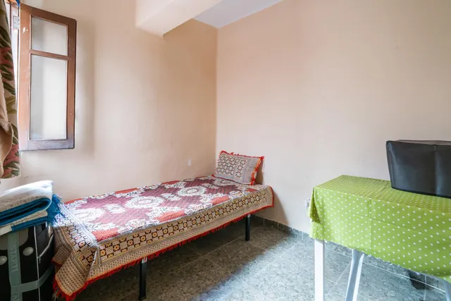 OPORTUNIDAD DE INVERSIÓN EN MONTSERRAT – VIVIENDA CON INQUILINOS — 12