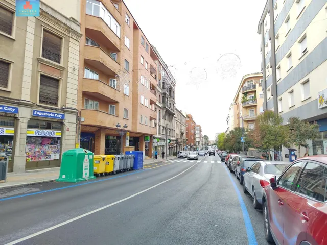 OPORTUNIDAD LOCAL CENTRO ESTACIÓN DE 250M2 ALQUILADO, BUENA  - foto 3