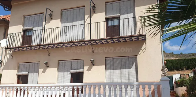 SE VENDE ESPECTACULAR VIVIENDA UNIFAMILIAR ECOLOGICA EN LA VALL D' UIXO — 2