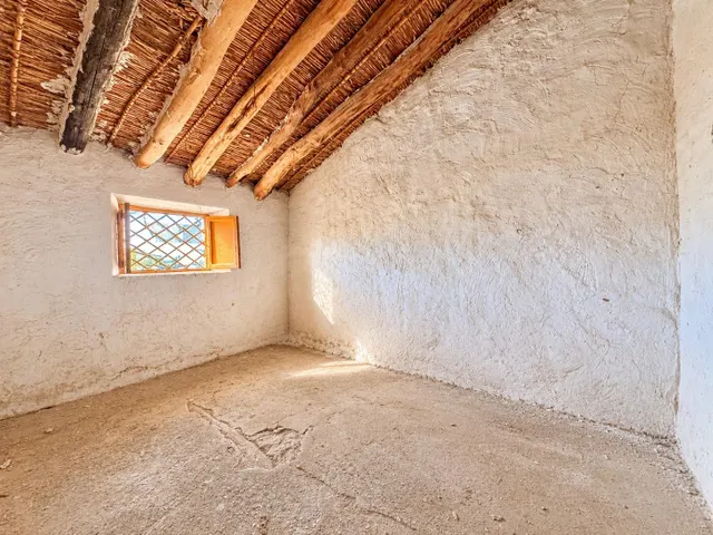 Venta de conjunto de viviendas y terrenos en Cúllar (Granada) — 27