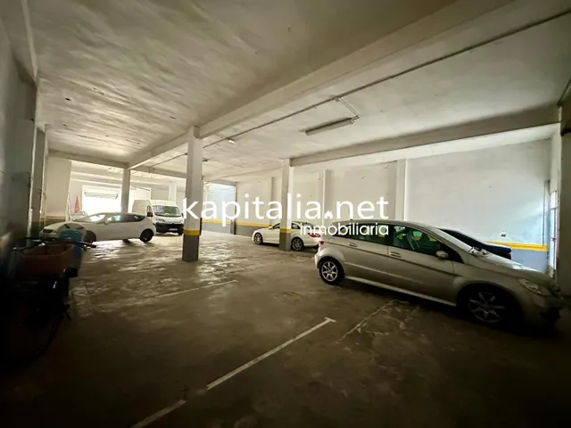 Local comercial a la venta en L´Olleria (Valencia) — 5