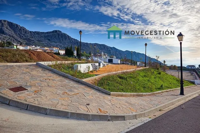 Solar 200m² en venta - Benaocaz