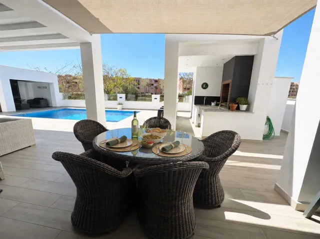 Villa 5 habitaciones en venta - Mar Menor Golf Resort - foto 5
